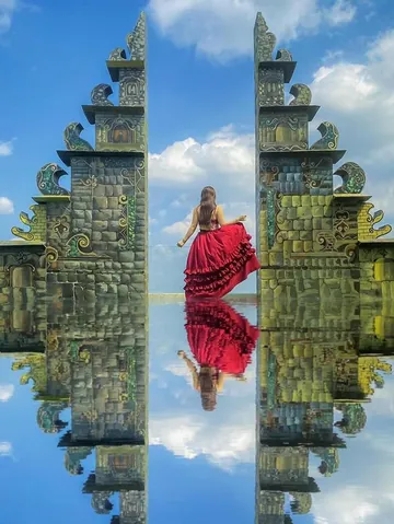 Chiêm Ngưỡng Hình Ảnh Cổng Trời Đẹp Ngoạn Mục Tại Sa Pa, Tam Đảo, Bali Cho Du Khách