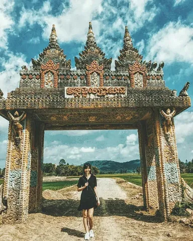 Chiêm Ngưỡng Hình Ảnh Cổng Trời Đẹp Ngoạn Mục Tại Sa Pa, Tam Đảo, Bali Cho Du Khách
