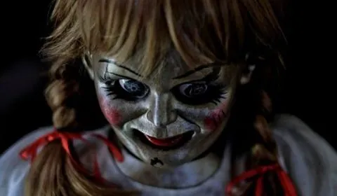 Khám Phá Hình Ảnh Của Annabelle: Búp Bê Raggedy Ann Thật Ngoài Đời Và Điện Ảnh Dành Cho Người Yêu Kinh Dị