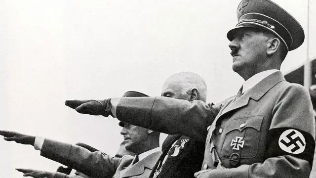 Khám Phá Bộ Sưu Tập Hình Ảnh Hiếm Và Chưa Công Bố Của Adolf Hitler Dành Cho Người Yêu Lịch Sử