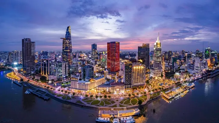 Khám Phá Hình Ảnh Đặc Trưng Của Việt Nam: Cảnh Đẹp Thiên Nhiên Và Biểu Tượng Văn Hóa Cho Du Khách