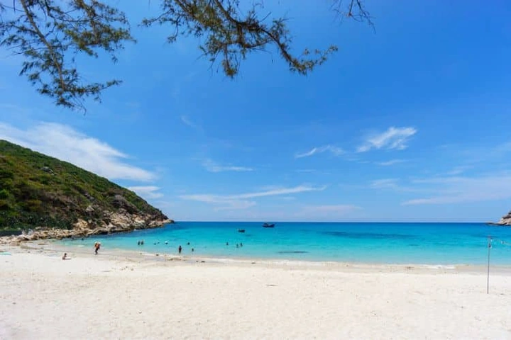 Hình Ảnh Đảo Bình Ba Cam Ranh: Bộ Sưu Tập Đỉnh Cao Dành Cho Du Khách Và Nhiếp Ảnh Gia Hình Ảnh Đảo Bình Ba Cam Ranh: Bộ Sưu Tập Đỉnh Cao Dành Cho Du Khách Và Nhiếp Ảnh Gia