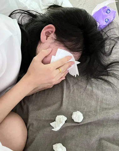 Tải Bộ Sưu Tập Hình Ảnh Dau Buồn Tâm Trạng Cho Người Dùng Mạng Xã Hội Cần Ảnh Khóc