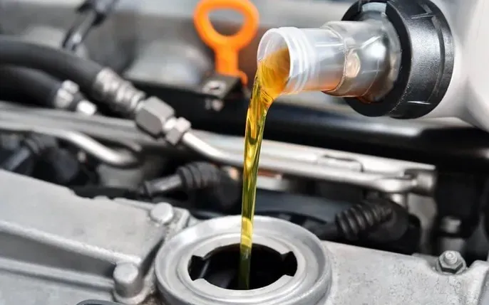 Tổng Hợp Hình Ảnh Dầu Nhớt Cho Chủ Xe Kèm Các Loại Và Thương Hiệu Nổi Bật Tổng Hợp Hình Ảnh Dầu Nhớt Cho Chủ Xe Kèm Các Loại Và Thương Hiệu Nổi Bật