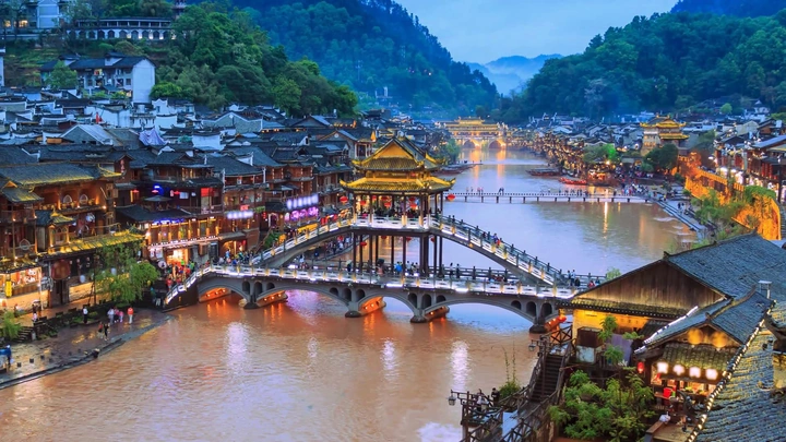 Hình Ảnh Đẹp Phượng Hoàng Cổ Trấn: Bộ Sưu Tập Siêu Đẹp Dành Cho Người Yêu Du Lịch & Sống Ảo Hình Ảnh Đẹp Phượng Hoàng Cổ Trấn: Bộ Sưu Tập Siêu Đẹp Dành Cho Người Yêu Du Lịch & Sống Ảo