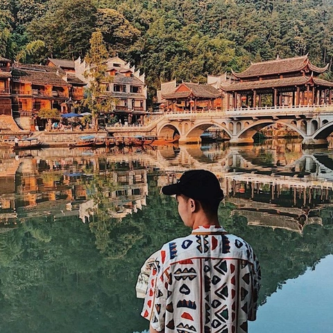 Hình Ảnh Đẹp Phượng Hoàng Cổ Trấn: Bộ Sưu Tập Siêu Đẹp Dành Cho Người Yêu Du Lịch & Sống Ảo Hình Ảnh Đẹp Phượng Hoàng Cổ Trấn: Bộ Sưu Tập Siêu Đẹp Dành Cho Người Yêu Du Lịch & Sống Ảo