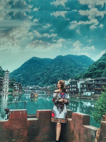Hình Ảnh Đẹp Phượng Hoàng Cổ Trấn: Bộ Sưu Tập Siêu Đẹp Dành Cho Người Yêu Du Lịch & Sống Ảo Hình Ảnh Đẹp Phượng Hoàng Cổ Trấn: Bộ Sưu Tập Siêu Đẹp Dành Cho Người Yêu Du Lịch & Sống Ảo