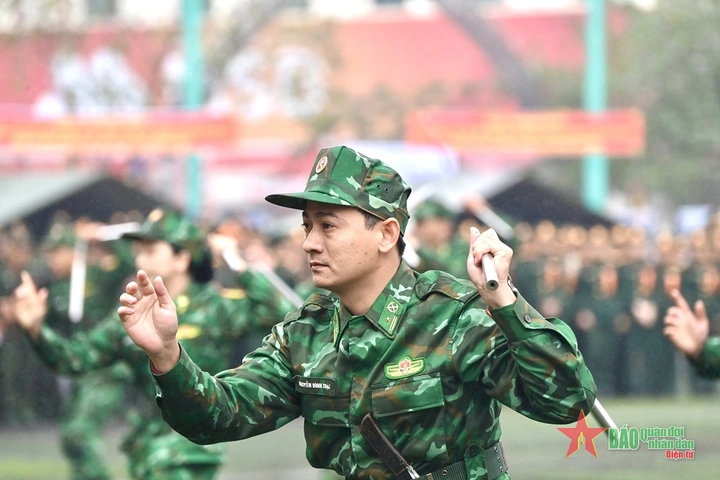 Bộ Sưu Tập Hình Ảnh Đẹp Về Bộ Đội Biên Phòng: Tài Liệu Tham Khảo Cho Người Yêu Lịch Sử Và Nhiếp Ảnh