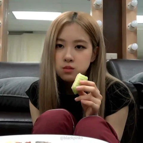 Tổng Hợp Hình Ảnh Dìm Blackpink Hài Hước Cho Fan Kpop: Meme Và Ảnh Bựa Cả Nhóm