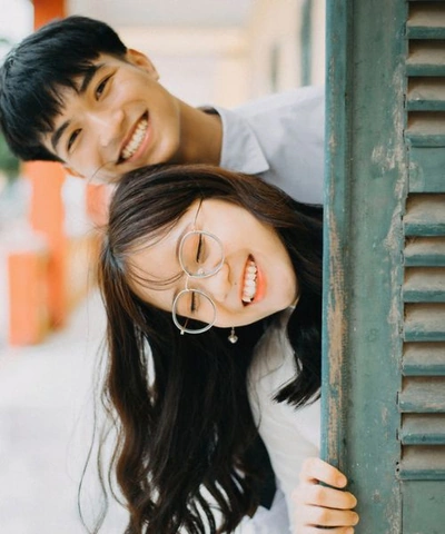 Ảnh Đôi Bạn Thân Nam Nữ: Bộ Sưu Tập Cute, Ý Nghĩa & Cách Tạo Dáng Đỉnh Cao Cho Người Trên Mạng Xã Hội Ảnh Đôi Bạn Thân Nam Nữ: Bộ Sưu Tập Cute, Ý Nghĩa & Cách Tạo Dáng Đỉnh Cao Cho Người Trên Mạng Xã Hội