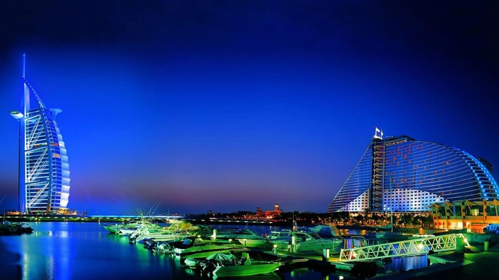 Tải Ngay Bộ Sưu Tập Hình Ảnh Dubai Đẹp Nhất: Hướng Dẫn Tìm Kiếm, Tải Về & Sử Dụng Miễn Phí Cho Người Yêu Du Lịch & Thiết Kế (2026)
