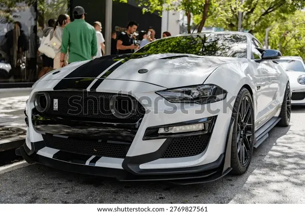Xem & Tải Hình Ảnh Ford Mustang Đẹp Nhất: Tổng Hợp Các Phiên Bản Từ Mustang Gt Đến Mach-e Cho Người Yêu Xe