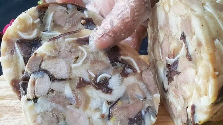 Tổng Hợp Hình Ảnh Giò Tai Và Công Thức Làm Giòn Sật Từ Tai Heo Cho Người Nội Trợ