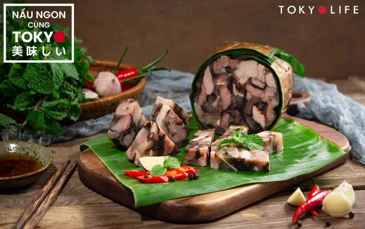 Tổng Hợp Hình Ảnh Giò Tai Và Công Thức Làm Giòn Sật Từ Tai Heo Cho Người Nội Trợ
