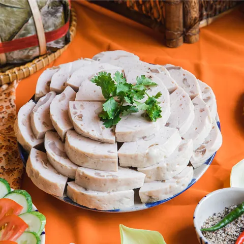 Tổng Hợp Hình Ảnh Giò Tai Và Công Thức Làm Giòn Sật Từ Tai Heo Cho Người Nội Trợ