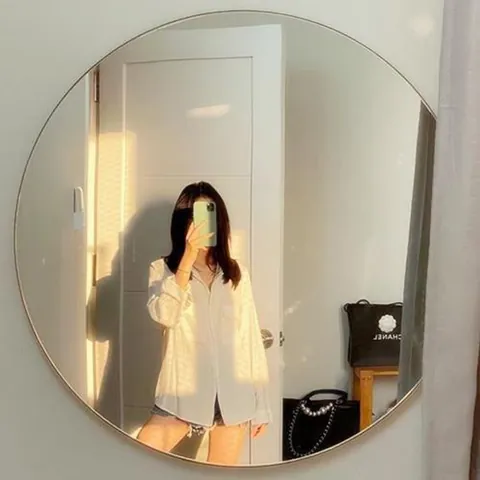 Hướng Dẫn Chụp Hình Ảnh Gương Đẹp Cho Nam Và Nữ Với Các Kiểu Tạo Dáng Hướng Dẫn Chụp Hình Ảnh Gương Đẹp Cho Nam Và Nữ Với Các Kiểu Tạo Dáng