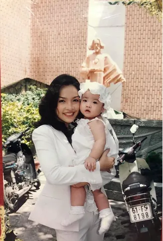 Chiêm Ngưỡng Hình Ảnh Ấn Tượng Và Nhan Sắc "lão Hóa Ngược" Tuổi 45 Của Ca Sĩ Hiền Thục Dành Cho Khán Giả Yêu Nhạc