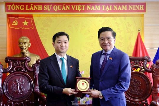 Hình Ảnh Hội Việt Nam Cách Mạng Thanh Niên: Lịch Sử, Tầm Quan Trọng & Bộ Sưu Tập Độc Đáo Cho Nhà Nghiên Cứu