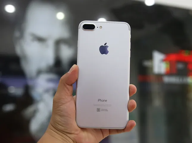 Khám Phá Hình Ảnh Iphone 7 Plus: Thiết Kế Và Ảnh Thực Tế Từ Camera Kép Cho Người Dùng Khám Phá Hình Ảnh Iphone 7 Plus: Thiết Kế Và Ảnh Thực Tế Từ Camera Kép Cho Người Dùng