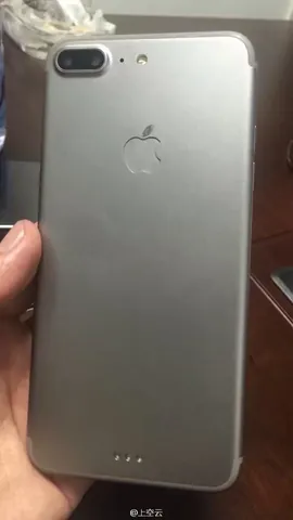 Khám Phá Hình Ảnh Iphone 7 Plus: Thiết Kế Và Ảnh Thực Tế Từ Camera Kép Cho Người Dùng Khám Phá Hình Ảnh Iphone 7 Plus: Thiết Kế Và Ảnh Thực Tế Từ Camera Kép Cho Người Dùng