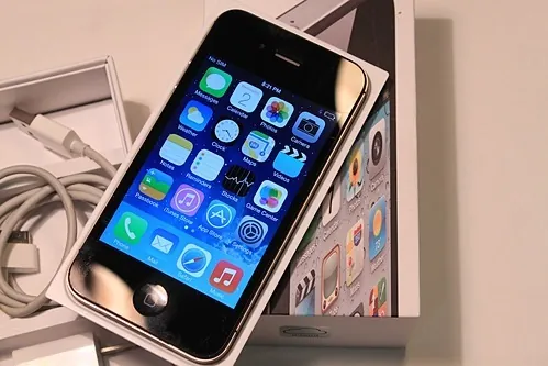 Khám Phá Hình Ảnh Iphone 4s Dành Cho Người Yêu Công Nghệ Cùng Các Ảnh Nền Miễn Phí Khám Phá Hình Ảnh Iphone 4s Dành Cho Người Yêu Công Nghệ Cùng Các Ảnh Nền Miễn Phí
