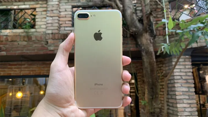 Chiêm Ngưỡng Hình Ảnh Iphone 7s Và 7s Plus Cho Người Dùng Apple: Từ Camera Kép Đến Vỏ Kính Chiêm Ngưỡng Hình Ảnh Iphone 7s Và 7s Plus Cho Người Dùng Apple: Từ Camera Kép Đến Vỏ Kính