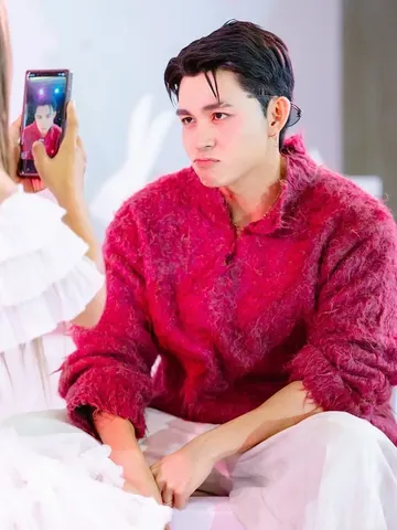 Tổng Hợp Hình Ảnh Jun Phạm: Khám Phá Khoảnh Khắc Đời Tư Và Phong Cách Thời Trang Nam Tính Dành Cho Người Hâm Mộ Tổng Hợp Hình Ảnh Jun Phạm: Khám Phá Khoảnh Khắc Đời Tư Và Phong Cách Thời Trang Nam Tính Dành Cho Người Hâm Mộ