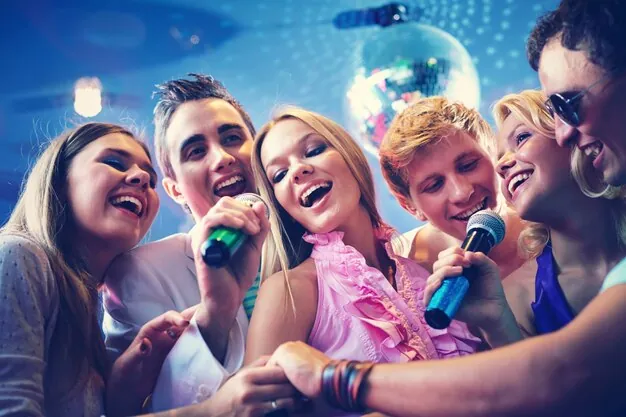 Tải Hình Ảnh Karaoke Ôm Cùng Ảnh Gái Quán Karaoke Dành Cho Độc Giả Tải Hình Ảnh Karaoke Ôm Cùng Ảnh Gái Quán Karaoke Dành Cho Độc Giả