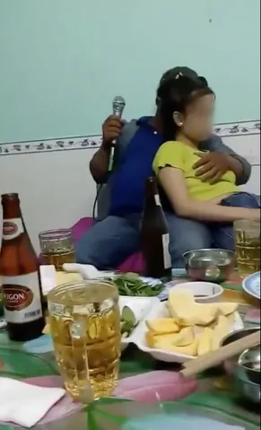 Tải Hình Ảnh Karaoke Ôm Cùng Ảnh Gái Quán Karaoke Dành Cho Độc Giả Tải Hình Ảnh Karaoke Ôm Cùng Ảnh Gái Quán Karaoke Dành Cho Độc Giả
