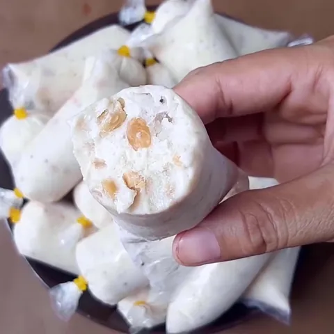 Tổng Hợp Hình Ảnh Và Cách Làm Kem Chuối (kem Chuối Cốt Dừa, Kem Chuối Mít) Tại Nhà Tổng Hợp Hình Ảnh Và Cách Làm Kem Chuối (kem Chuối Cốt Dừa, Kem Chuối Mít) Tại Nhà