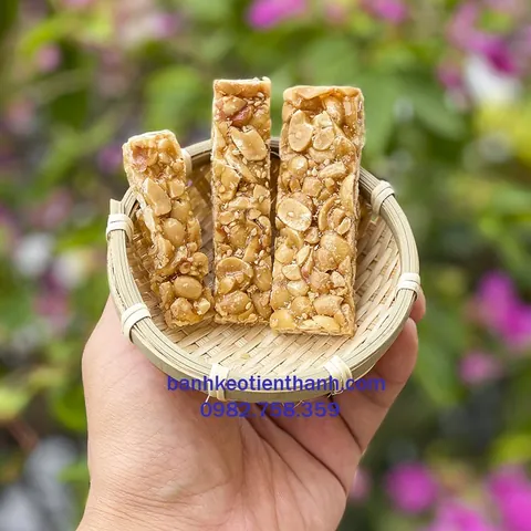 Khám Phá Hình Ảnh Kẹo Lạc Và Các Loại Kẹo Đậu Phộng Đặc Sản Dành Cho Người Yêu Ẩm Thực Truyền Thống