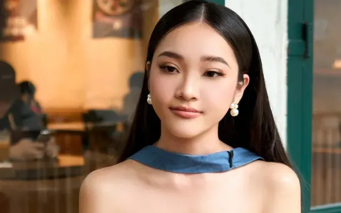 Xem Hình Ảnh Ca Sĩ Kim Ngân: Từ Biểu Tượng Nhan Sắc Đến Cảnh Lang Thang Trái Ngược Cho Người Hâm Mộ