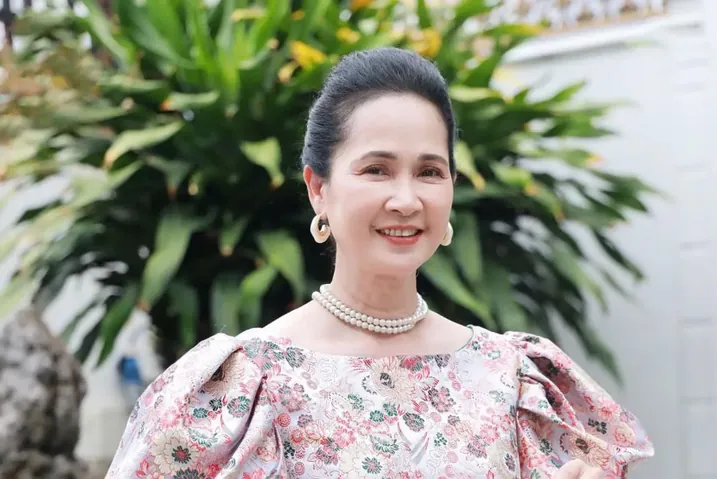 Chiêm Ngưỡng Hình Ảnh Lan Hương Và Đời Sống Nsnd Lan Hương Dành Cho Người Hâm Mộ Qua Các Loại Ảnh Phim Và Ảnh Đời Thường