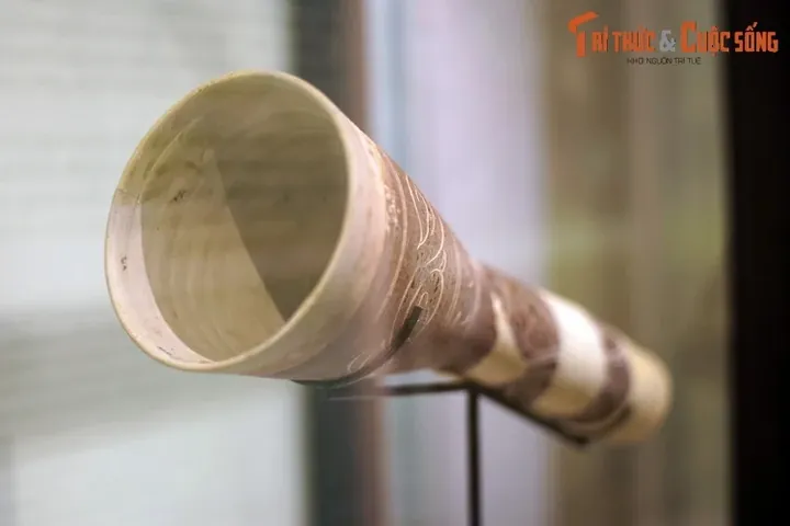 Chiêm Ngưỡng Hình Ảnh Và Sứ Mệnh Lịch Sử Của Loa Phường Qua Cột Treo Cho Cư Dân Đô Thị