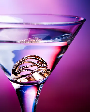 Khám Phá Hình Ảnh Ly Cocktail Đẹp: Các Loại Ly Phổ Biến Cho Quán Bar