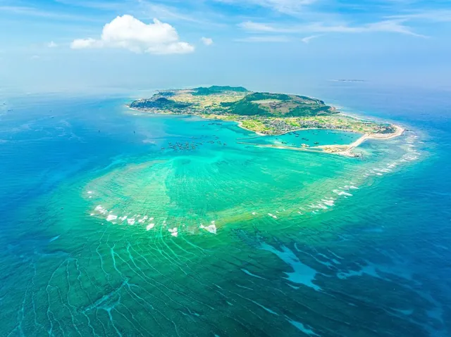 Chiêm Ngưỡng Hình Ảnh Vẻ Đẹp Thiên Nhiên Và Địa Điểm Check-in Qua Những Góc Ảnh Đảo Lý Sơn Dành Cho Du Khách Chiêm Ngưỡng Hình Ảnh Vẻ Đẹp Thiên Nhiên Và Địa Điểm Check-in Qua Những Góc Ảnh Đảo Lý Sơn Dành Cho Du Khách