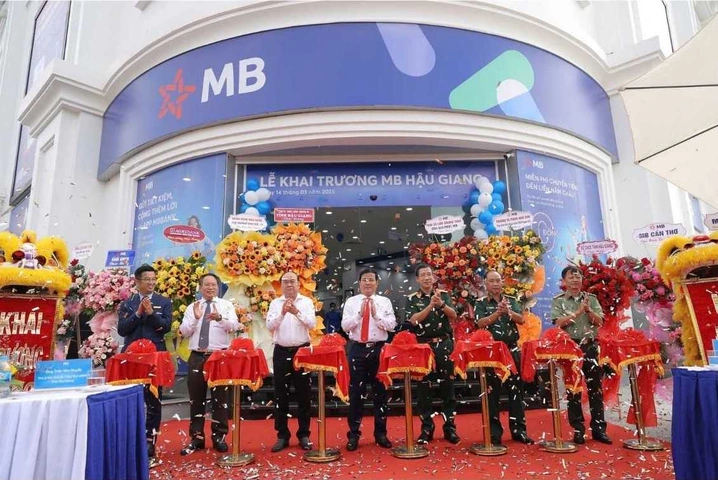 Tải Về & Xem Tất Cả Hình Ảnh Mb Bank – Logo, Ứng Dụng & Số Dư (png, Svg, Ai) Cho Người Dùng Việt Nam