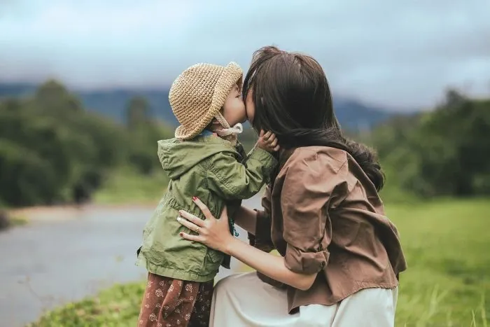 Phân Tích Hình Ảnh Mẹ Quê (hình Tượng) Trong Bài Thơ "mẹ Quê" Của Nguyễn Minh Quang Dành Cho Học Sinh Phân Tích Hình Ảnh Mẹ Quê (hình Tượng) Trong Bài Thơ "mẹ Quê" Của Nguyễn Minh Quang Dành Cho Học Sinh