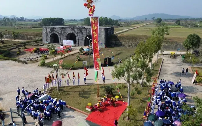 Tổng Hợp Hình Ảnh Neu (đại Học Kinh Tế Quốc Dân) Cho Sinh Viên Và Cựu Sinh Viên: Từ Logo, Cơ Sở Vật Chất Đến Bộ Nhận Diện Thương Hiệu Tổng Hợp Hình Ảnh Neu (đại Học Kinh Tế Quốc Dân) Cho Sinh Viên Và Cựu Sinh Viên: Từ Logo, Cơ Sở Vật Chất Đến Bộ Nhận Diện Thương Hiệu