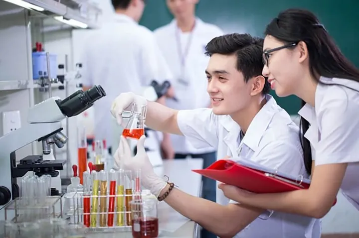 Giải Mã Ý Nghĩa Biểu Tượng Và Nguồn Ảnh Hình Ảnh Ngành Dược Dành Cho Dược Sĩ: Gồm Logo Vector, Ảnh Minh Họa Giải Mã Ý Nghĩa Biểu Tượng Và Nguồn Ảnh Hình Ảnh Ngành Dược Dành Cho Dược Sĩ: Gồm Logo Vector, Ảnh Minh Họa