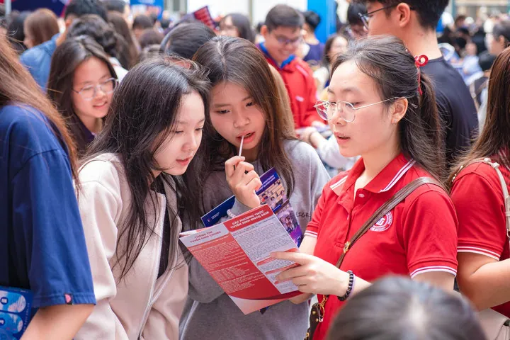 Chiêm Ngưỡng Hình Ảnh Trường Đại Học Ngoại Thương (ftu) Các Cơ Sở Thực Tế Cho Tân Sinh Viên Chiêm Ngưỡng Hình Ảnh Trường Đại Học Ngoại Thương (ftu) Các Cơ Sở Thực Tế Cho Tân Sinh Viên
