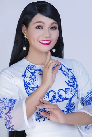 Chiêm Ngưỡng Hình Ảnh Mới Nhất Của Diễn Viên Ngọc Huyền Dành Cho Fan: Từ Ảnh Cưới Đến Ảnh Nhan Sắc Chiêm Ngưỡng Hình Ảnh Mới Nhất Của Diễn Viên Ngọc Huyền Dành Cho Fan: Từ Ảnh Cưới Đến Ảnh Nhan Sắc
