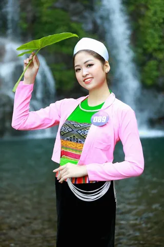 Chiêm Ngưỡng Hình Ảnh Người Mường Cho Người Yêu Văn Hóa Qua Trang Phục Và Nhà Sàn Truyền Thống