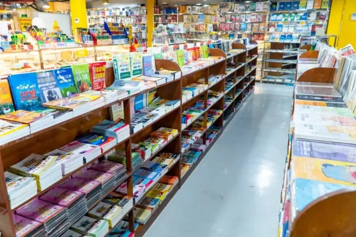 Khám Phá Hình Ảnh Nhà Sách Đẹp & Thiết Kế Hiệu Sách Cho Chủ Đầu Tư