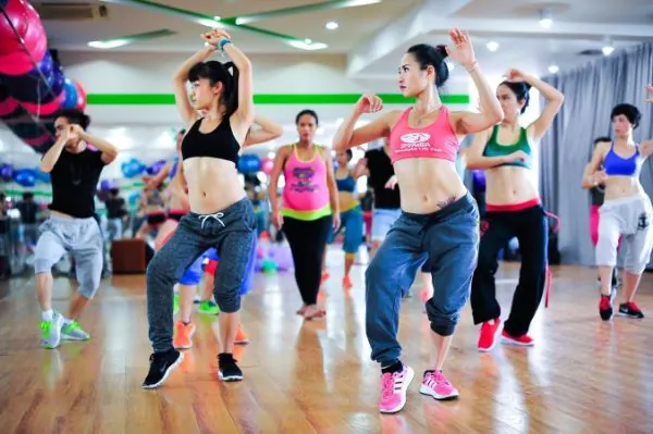 Tải Xuống Hình Ảnh Nhảy Zumba: Tổng Hợp Ảnh, Vector Và Png Cho Nhà Thiết Kế Và Người Yêu Fitness