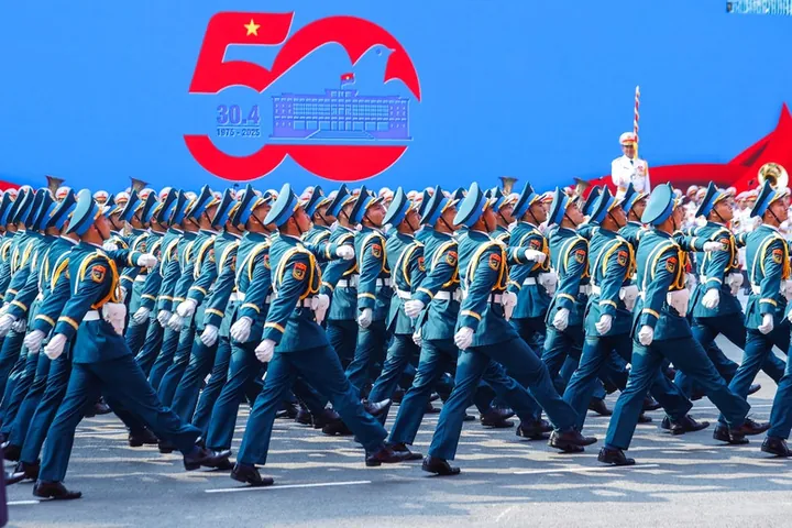 Phân Tích Hình Ảnh Nịnh Bợ Và Xu Nịnh Điển Hình Cho Người Đi Làm Phân Tích Hình Ảnh Nịnh Bợ Và Xu Nịnh Điển Hình Cho Người Đi Làm