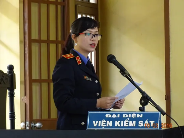 Tổng Hợp Hình Ảnh Phiên Tòa Thực Tế: Xem Ảnh Bên Trong Và Cổng Tòa Cho Độc Giả