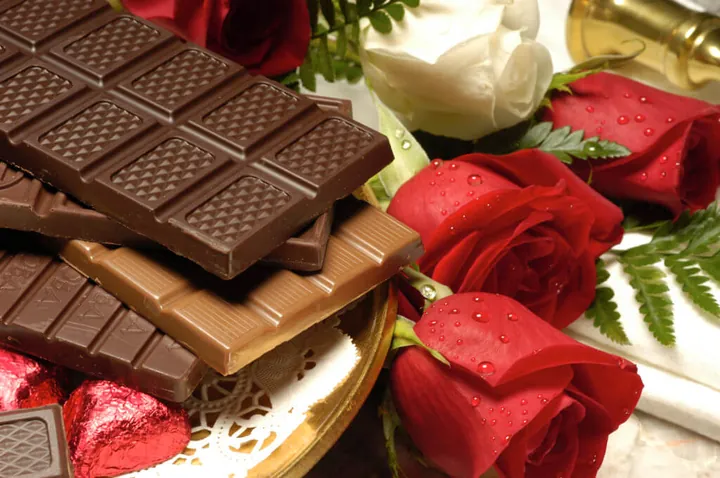 Tổng Hợp Hình Ảnh Quà Valentine Đẹp, Ngọt Ngào Cho Người Yêu Kèm Hình Ảnh Hộp Quà, Gối Ôm