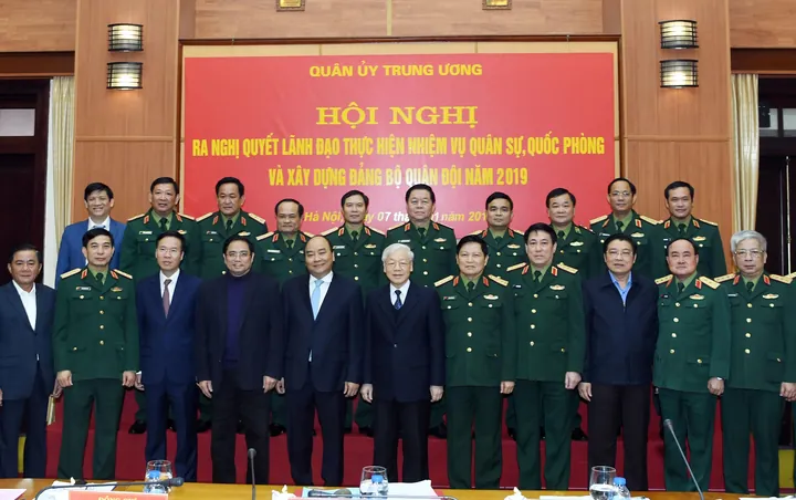 Khám Phá Hình Ảnh Quốc Phòng Việt Nam Ý Nghĩa Dành Cho Độc Giả: Từ Ảnh Triển Lãm Đến Tranh Cổ Động Khám Phá Hình Ảnh Quốc Phòng Việt Nam Ý Nghĩa Dành Cho Độc Giả: Từ Ảnh Triển Lãm Đến Tranh Cổ Động