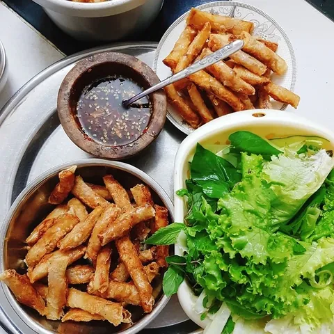 Khám Phá Hình Ảnh Ram Bắp Quảng Ngãi Cùng Bí Quyết Tạo Nên Lớp Vỏ Giòn Rụm, Nhân Bắp Ngọt Thanh Cho Người Yêu Ẩm Thực Khám Phá Hình Ảnh Ram Bắp Quảng Ngãi Cùng Bí Quyết Tạo Nên Lớp Vỏ Giòn Rụm, Nhân Bắp Ngọt Thanh Cho Người Yêu Ẩm Thực